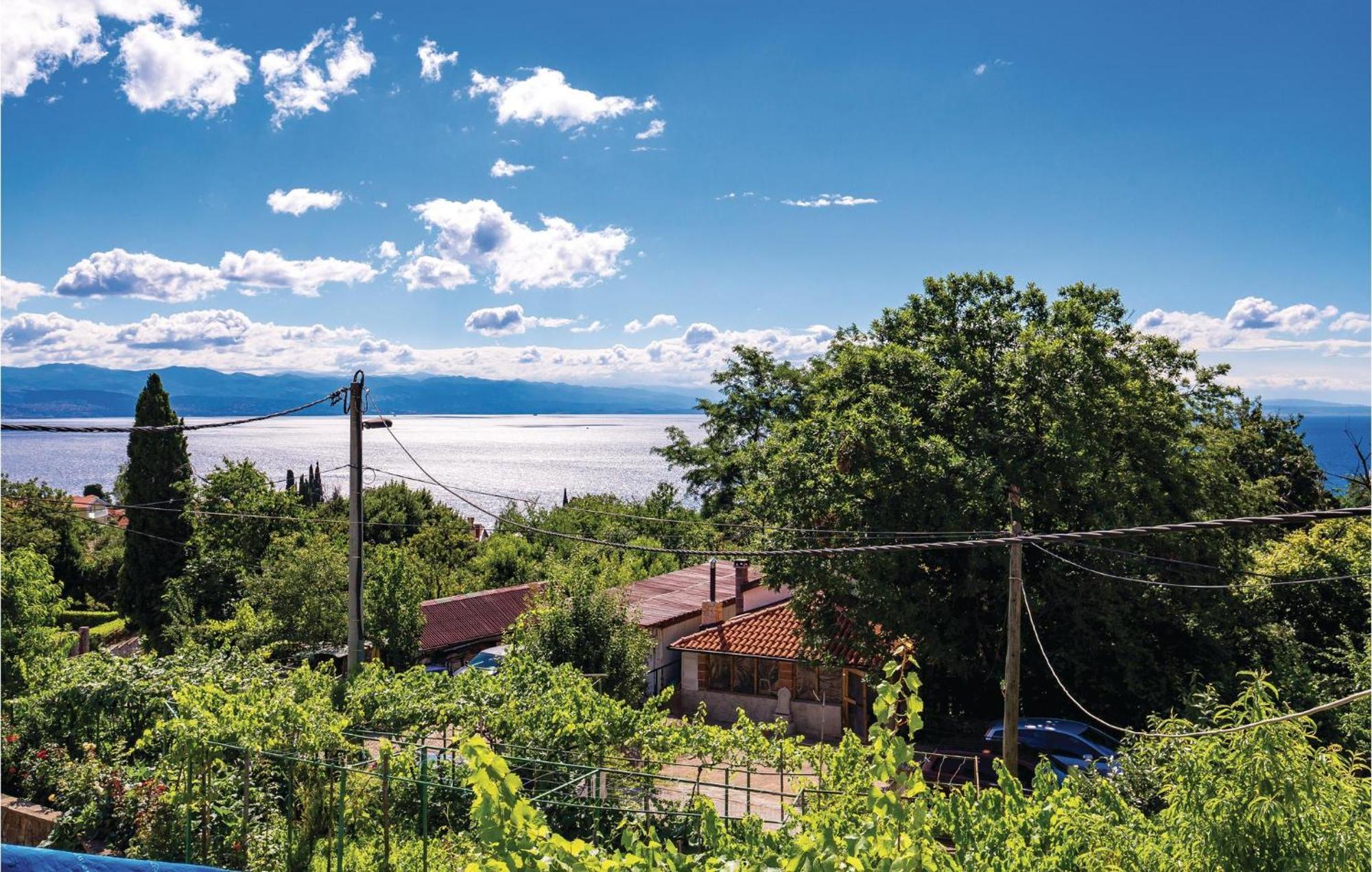 Awesome Apartment In Lovran With House Sea View Esterno foto