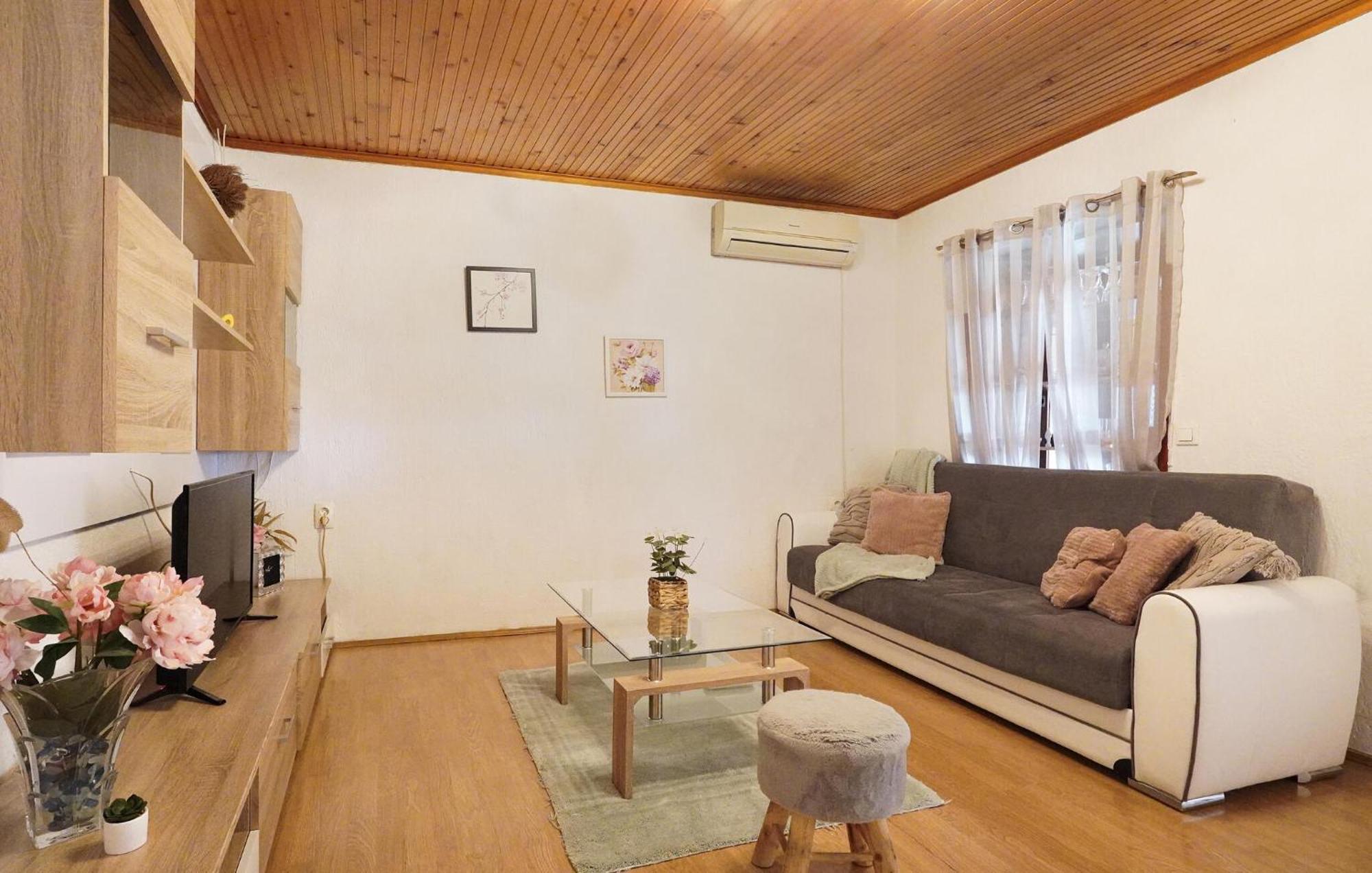 Awesome Apartment In Lovran With House Sea View Esterno foto